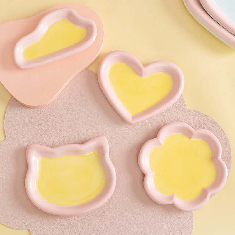 Cute ceramic pet non-slip food bowls in various shapes-Petroom