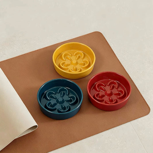 Petal-Shaped Ceramic Slow Feeder Bowl for Dogs & Cats