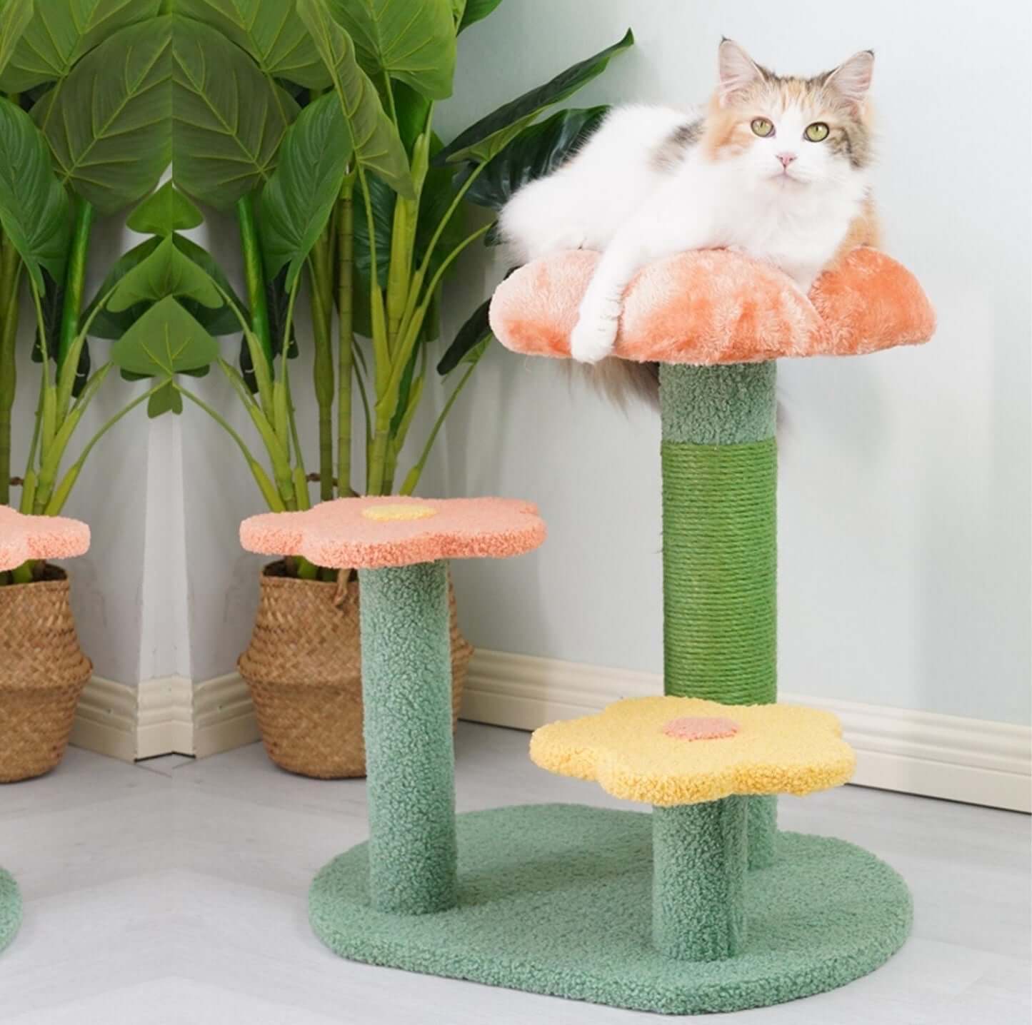 Flower-Styled Cat Tree Scratcher with Scratching Posts-Petroom