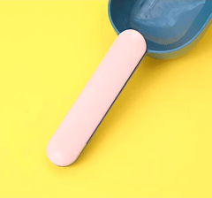 Long Handle With Clip Pet Food Scoop For Dog And Cat-Petroom
