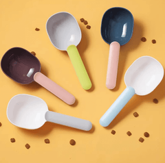 Long Handle With Clip Pet Food Scoop For Dog And Cat-Petroom