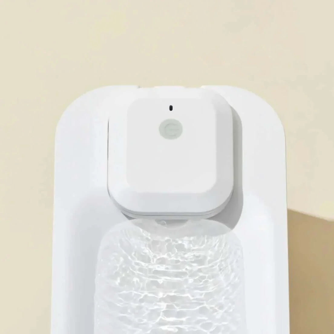 Michu Wireless Cat Water Fountain - Battery Operated Dispenser for Healthy Hydration top view showing sleek design and water source.