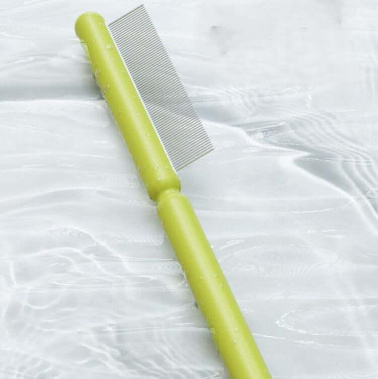 AIWO Fine-Tooth Deshedding Comb for Cats and DogsPetroom