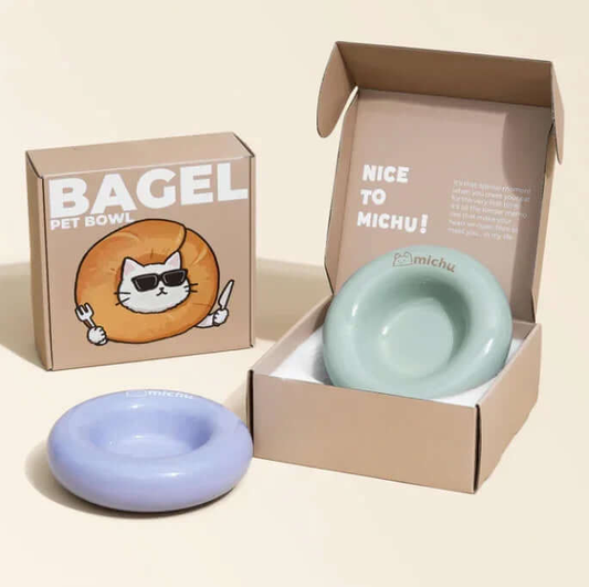Michu Ceramic Cat Bagel Bowl – Anti-Whisker Wide Shallow Pet Food Bowl Rainbow Colours in packaging with cute cat design.