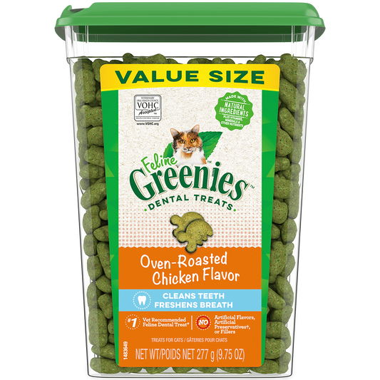 Greenies Dental Oven Roasted Cat Treats Chicken Flavour 277g in a value size container, promoting dental health for cats.