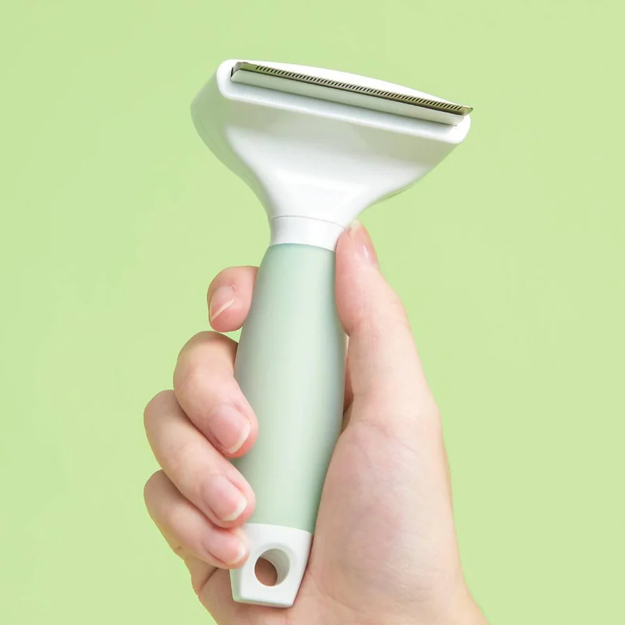 Michu Shedding Rake - The Ultimate Undercoat Grooming Tool for Australian Pet Owners