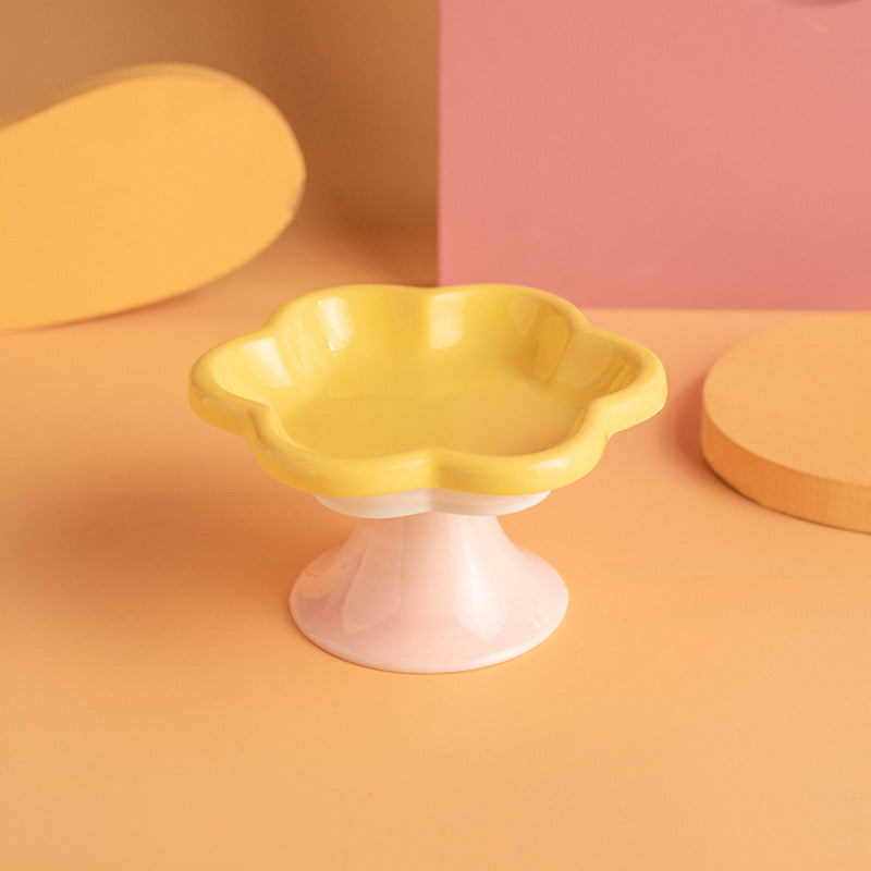 Petroom Flower Shape Ceramic Pet Food Bowl