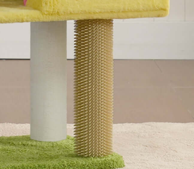 Cat Tree Tower with 360° Rotating Scratch Pad and Sisal Posts 125cm close-up of sisal post texture