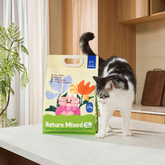Michu Mixed Nature Plant Cat Litter –Tofu & Cassava Litter 2.5kg/6L package with a cat in a home setting.